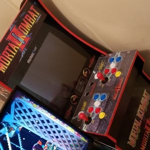 Mortal kombat old school arcade game